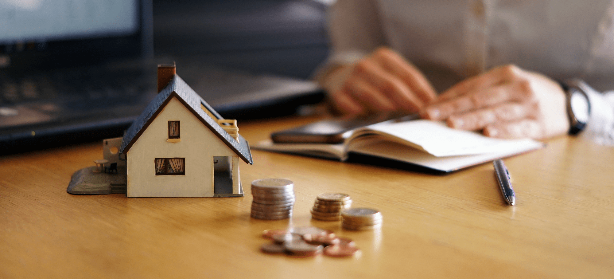closeup-shot-person-thinking-buying-selling-house 1-min