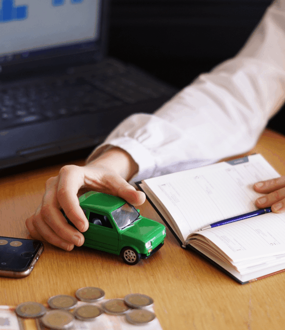 closeup-shot-person-thinking-buying-new-car-selling-vehicle 1-min